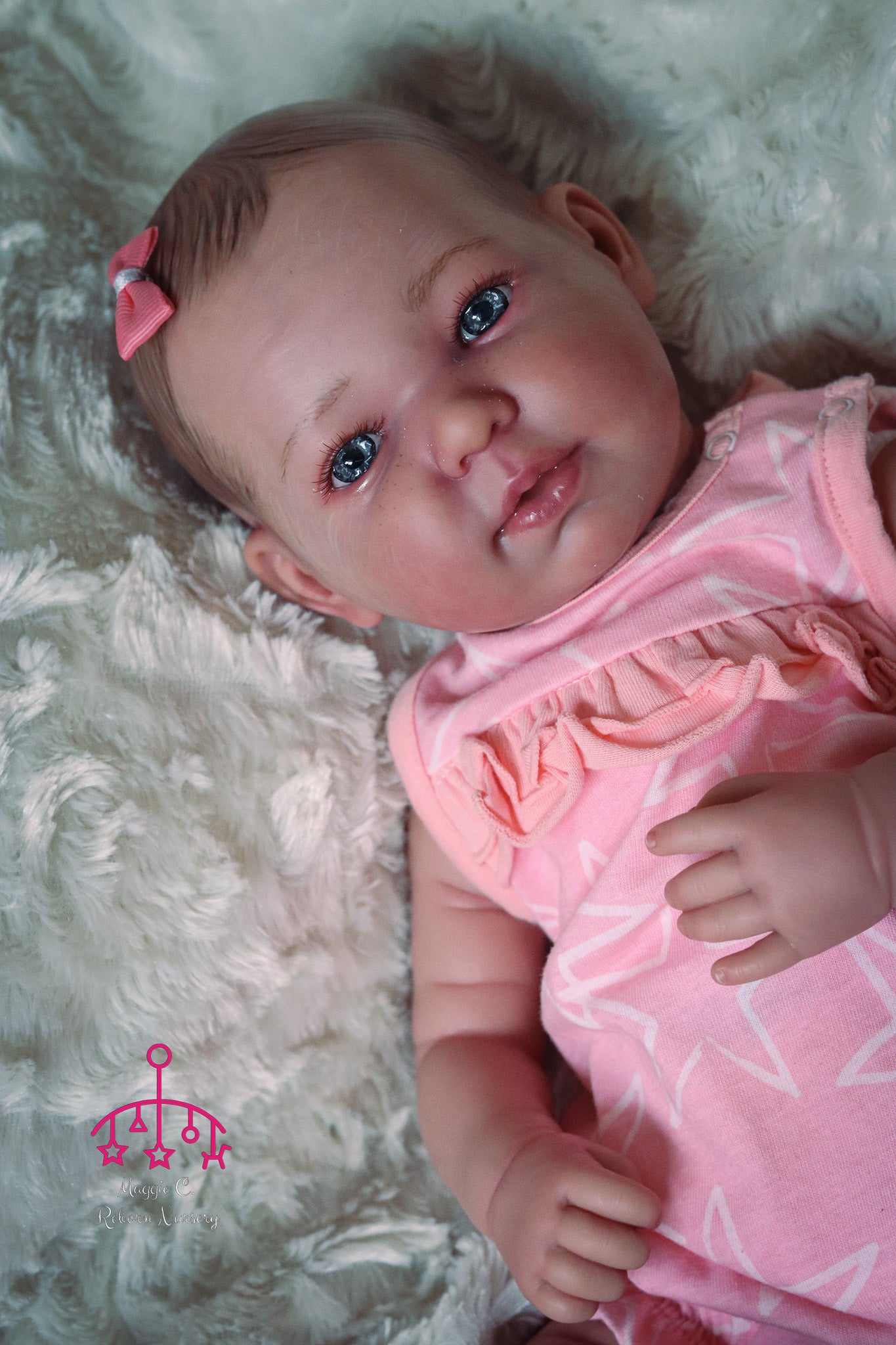 Lena open eyes