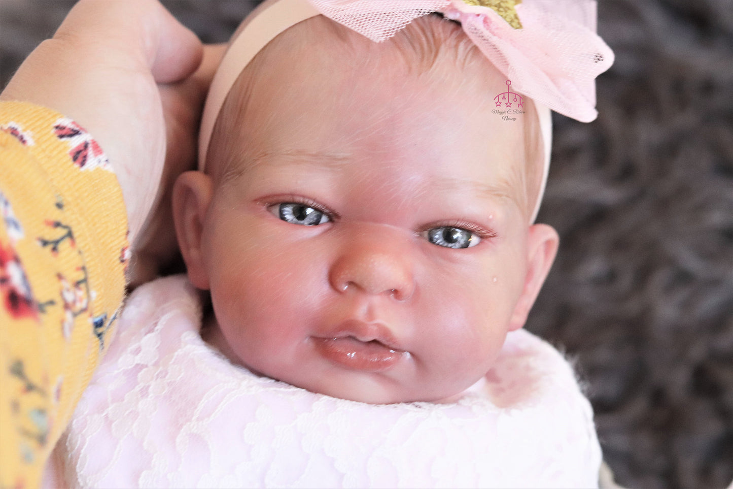 Lena open eyes