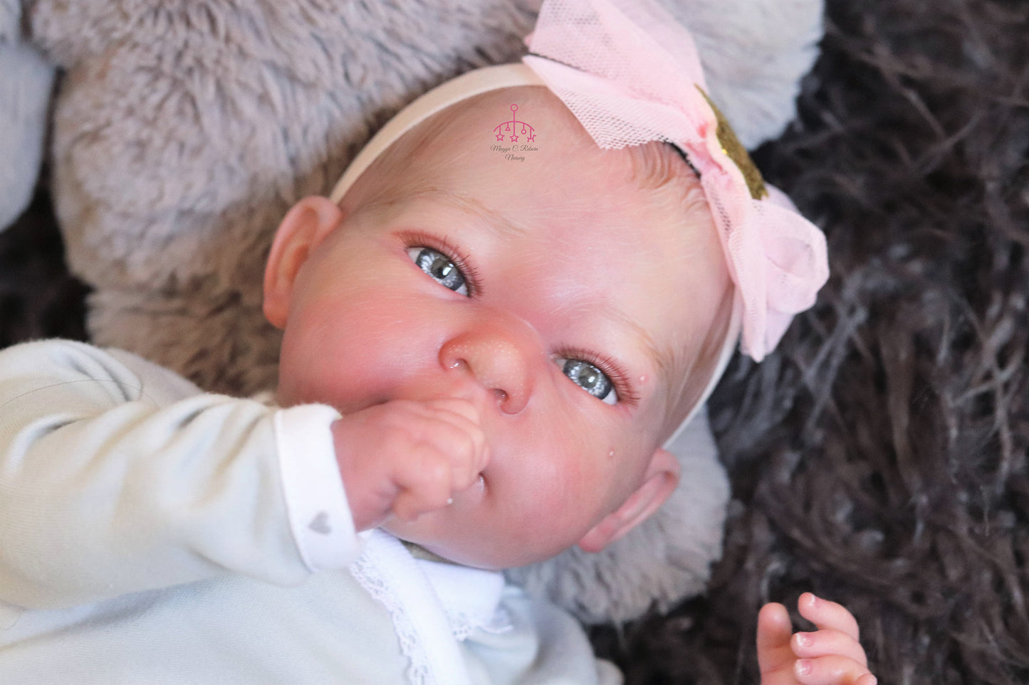 Lena open eyes