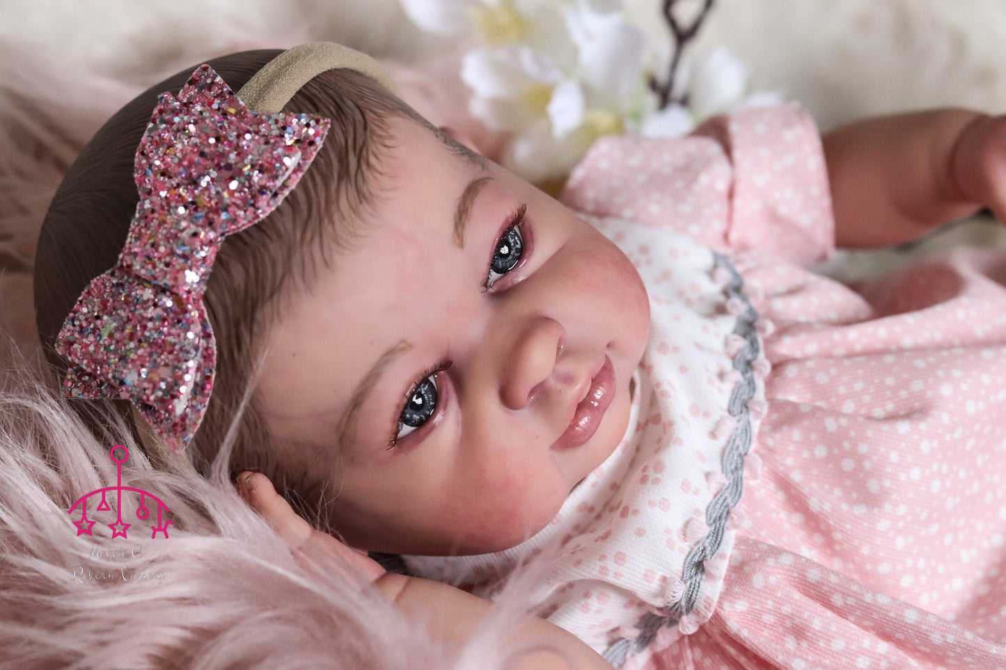 Maria open eyes